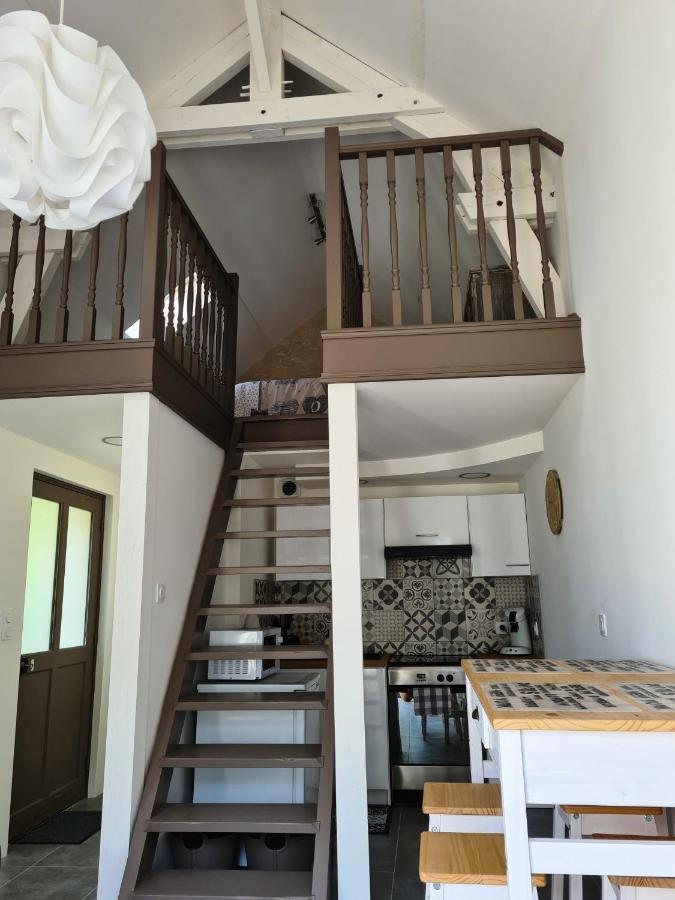 Le Petit Logis Villa Blere Exterior photo